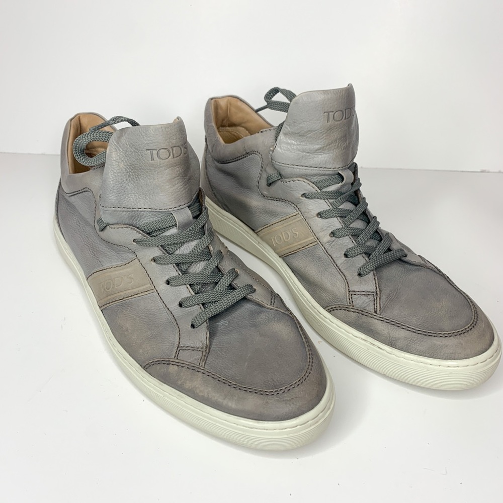 TOD’sGenuine Leather Grey High Top Fashion Sneaker in a size 10